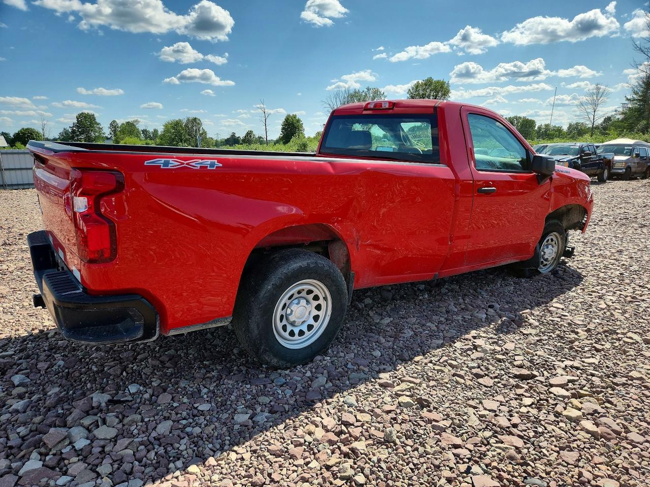 2024 Chevrolet Silverado K1500 - Фото 3