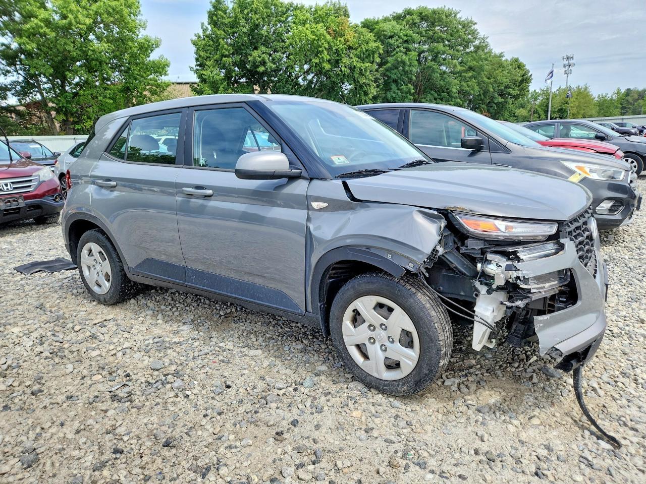 2020 Hyundai Venue Se - Image 4
