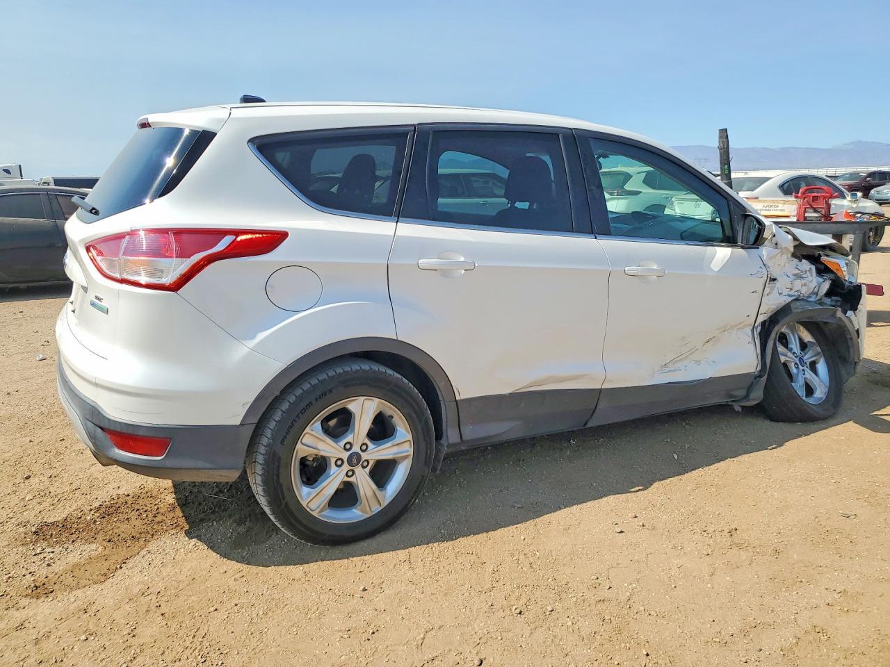 2014 Ford Escape Se - Image 3