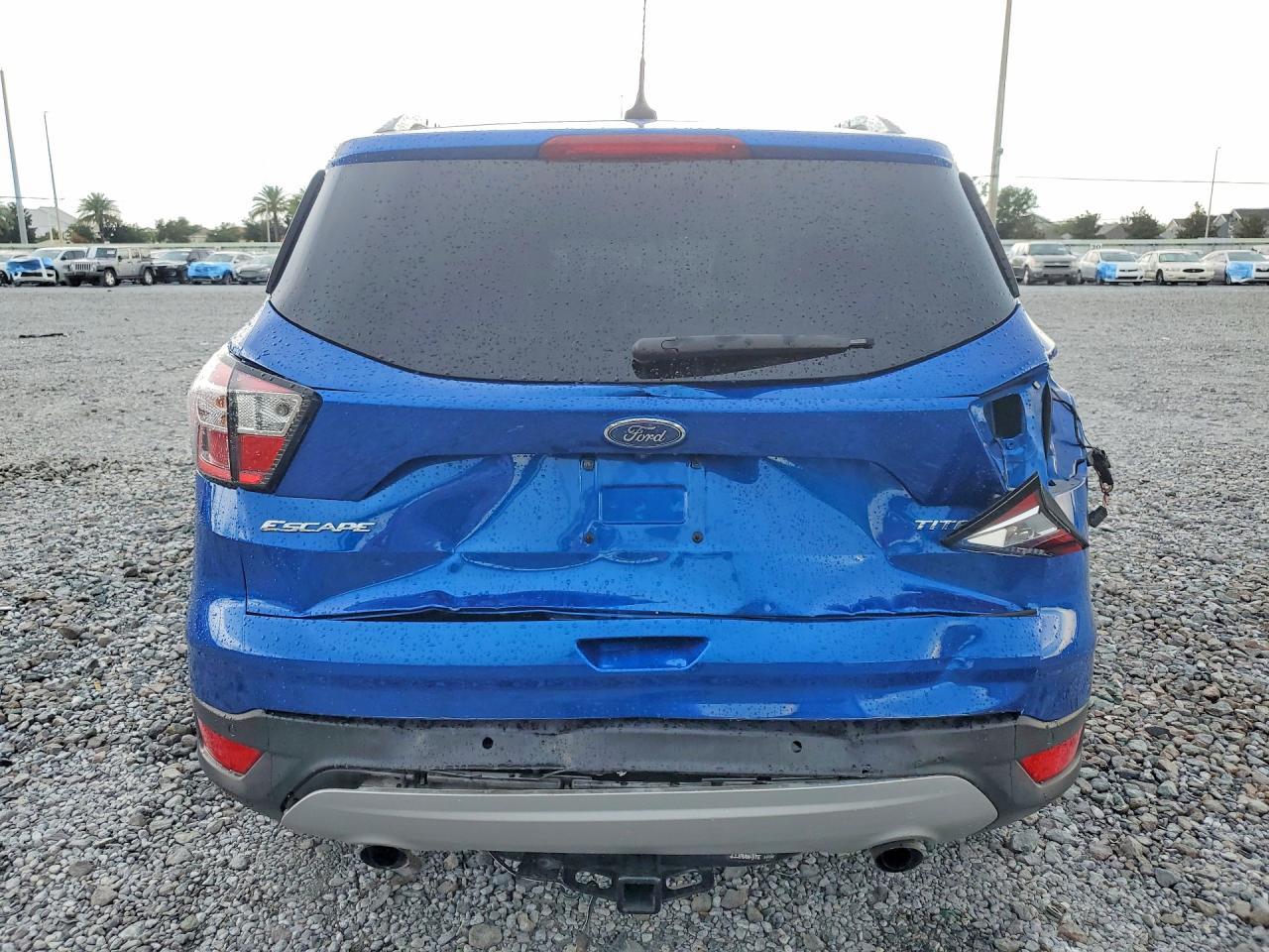 2018 Ford Escape Titanium - Image 6