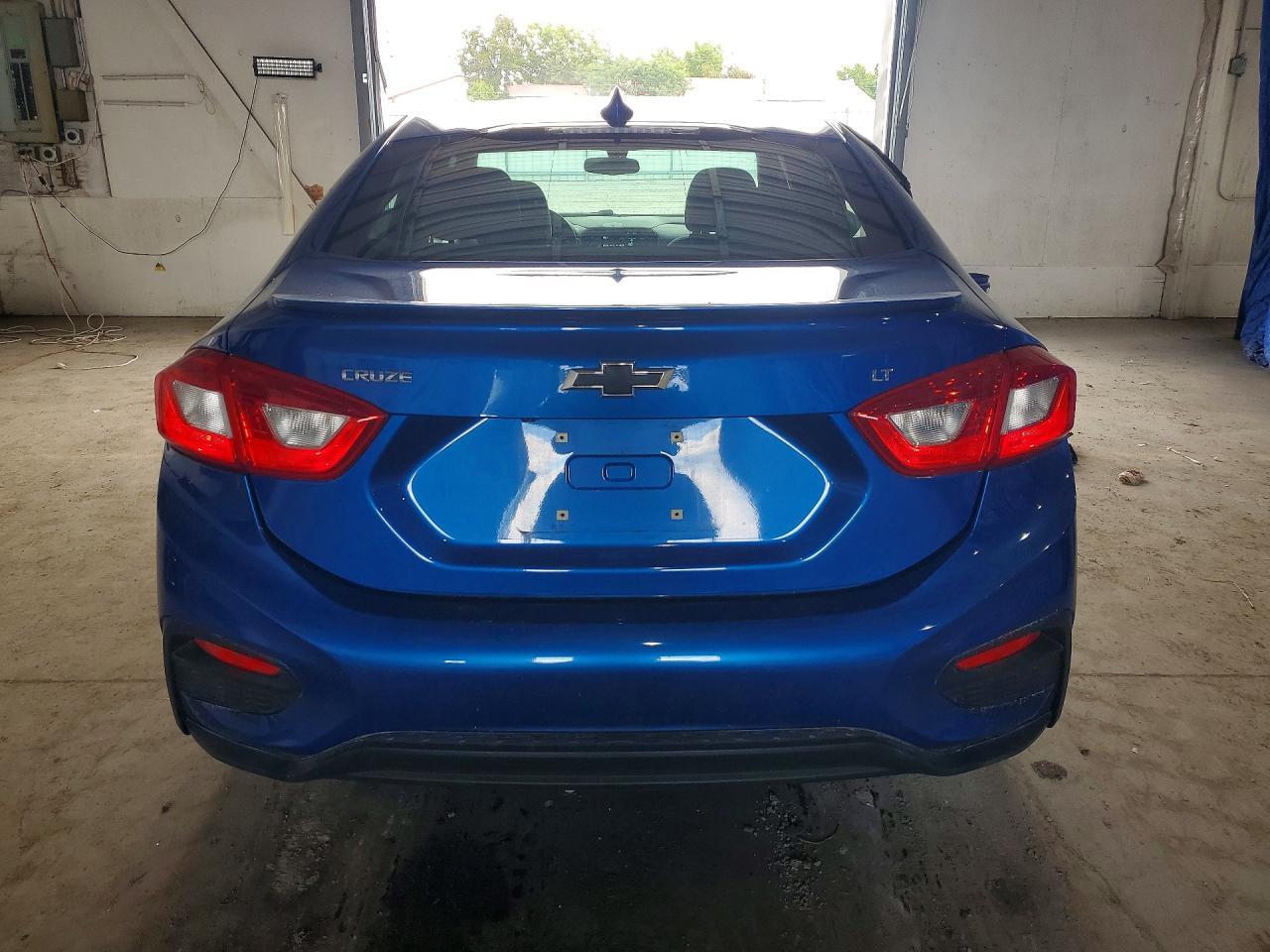 2017 Chevrolet Cruze Lt - Фото 6