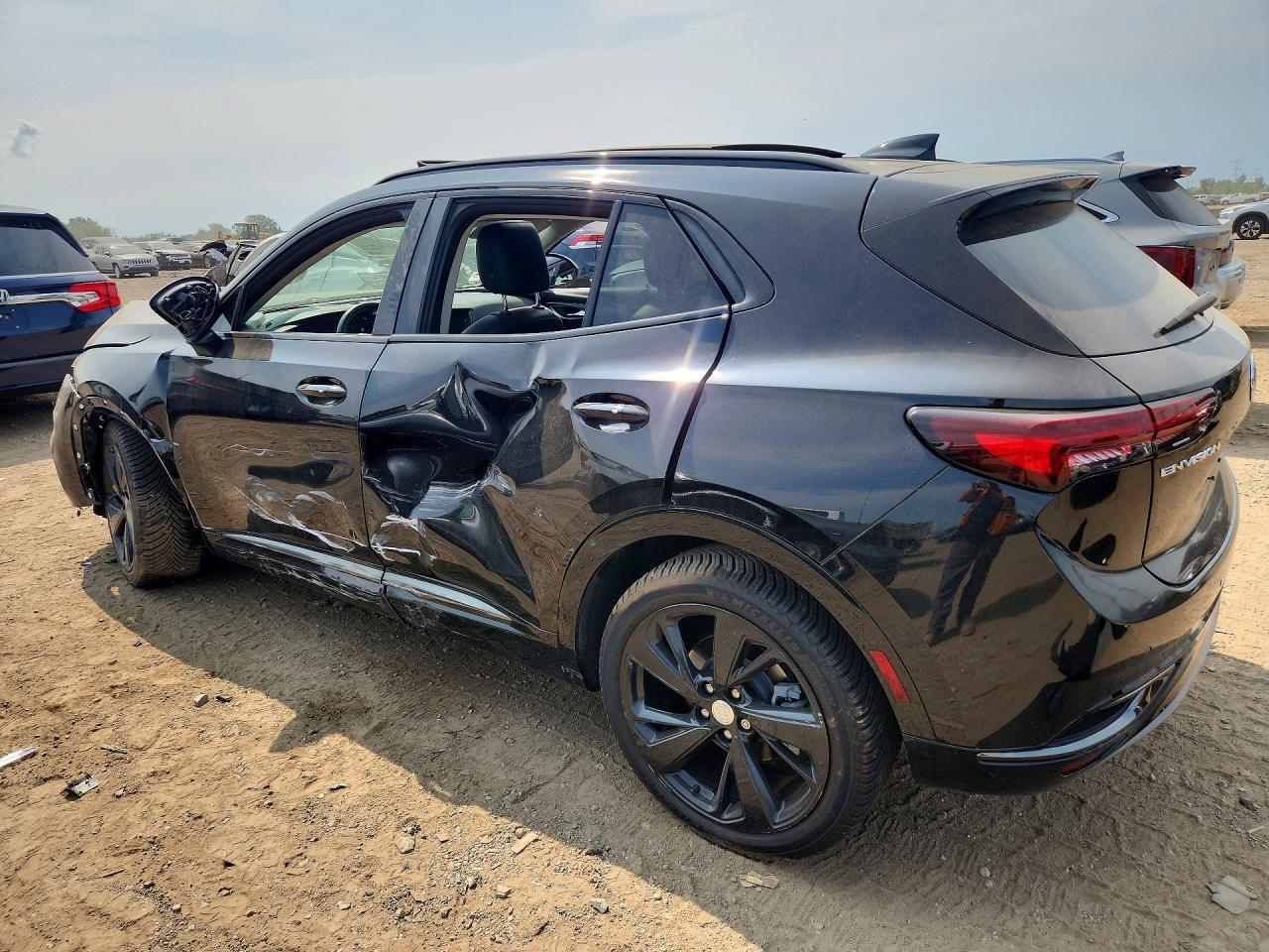 2021 Buick Envision Essence - Фото 2