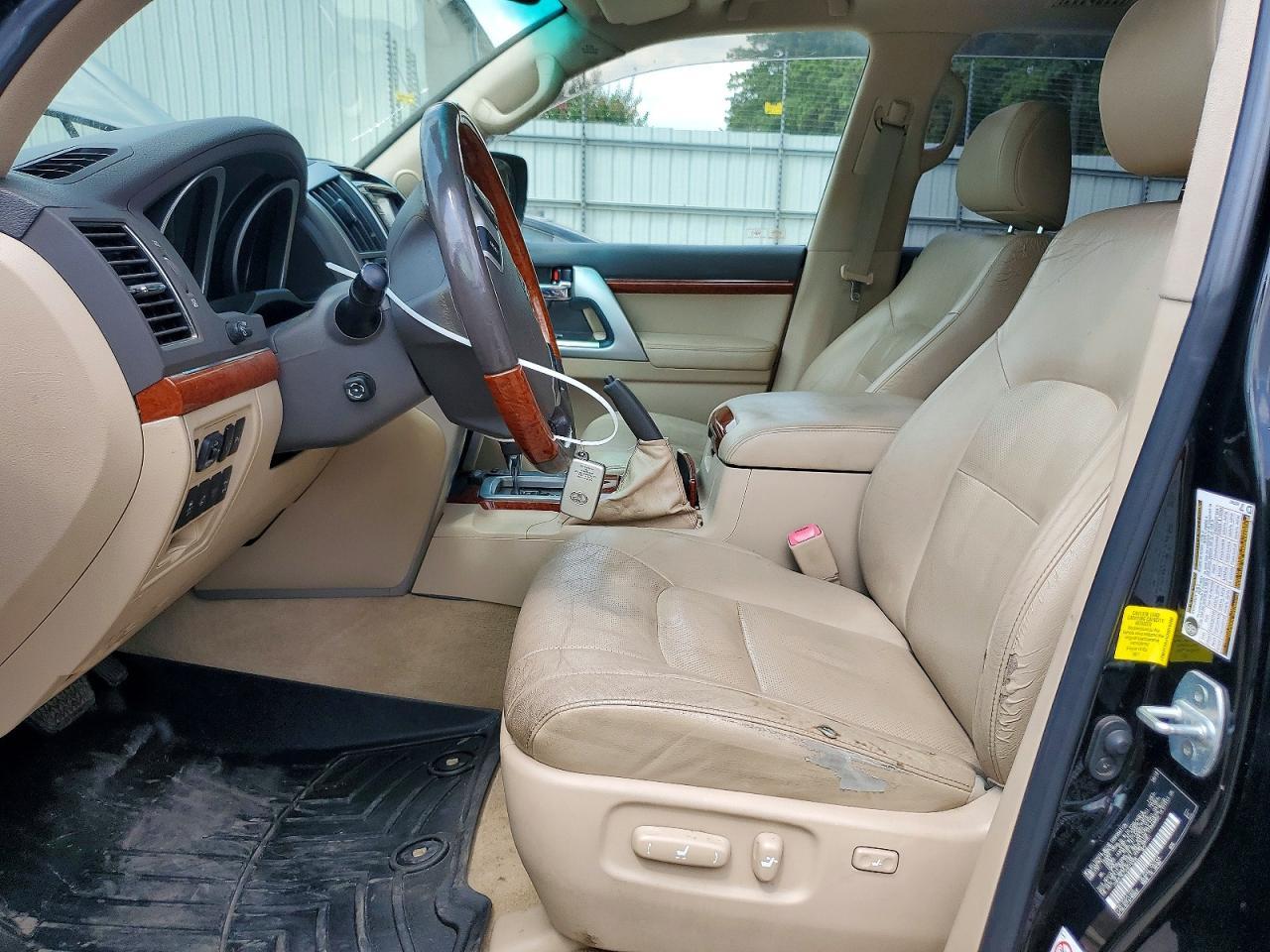 2013 Toyota Land Cruiser Base - Image 7