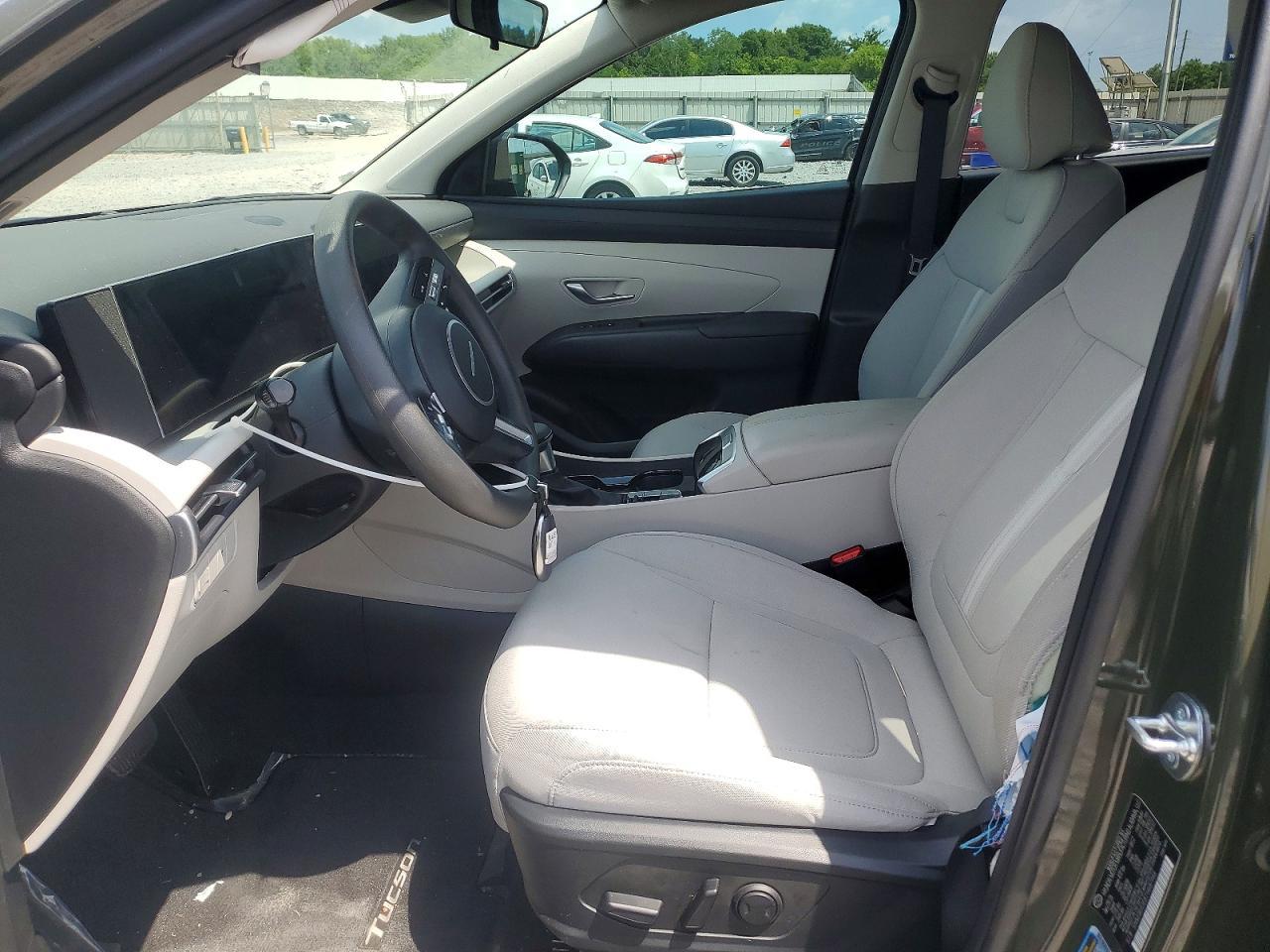 2026 Hyundai Tucson Sel - Image 7