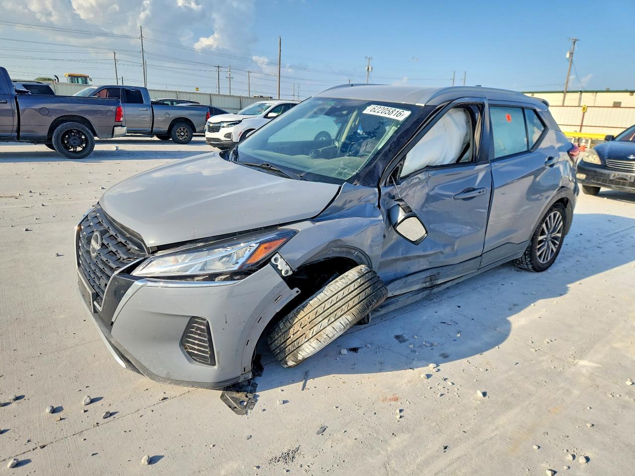 2023 Nissan Kicks Sv