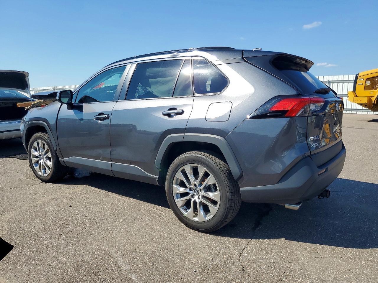 2021 Toyt Rav4 Xle P - Фото 2