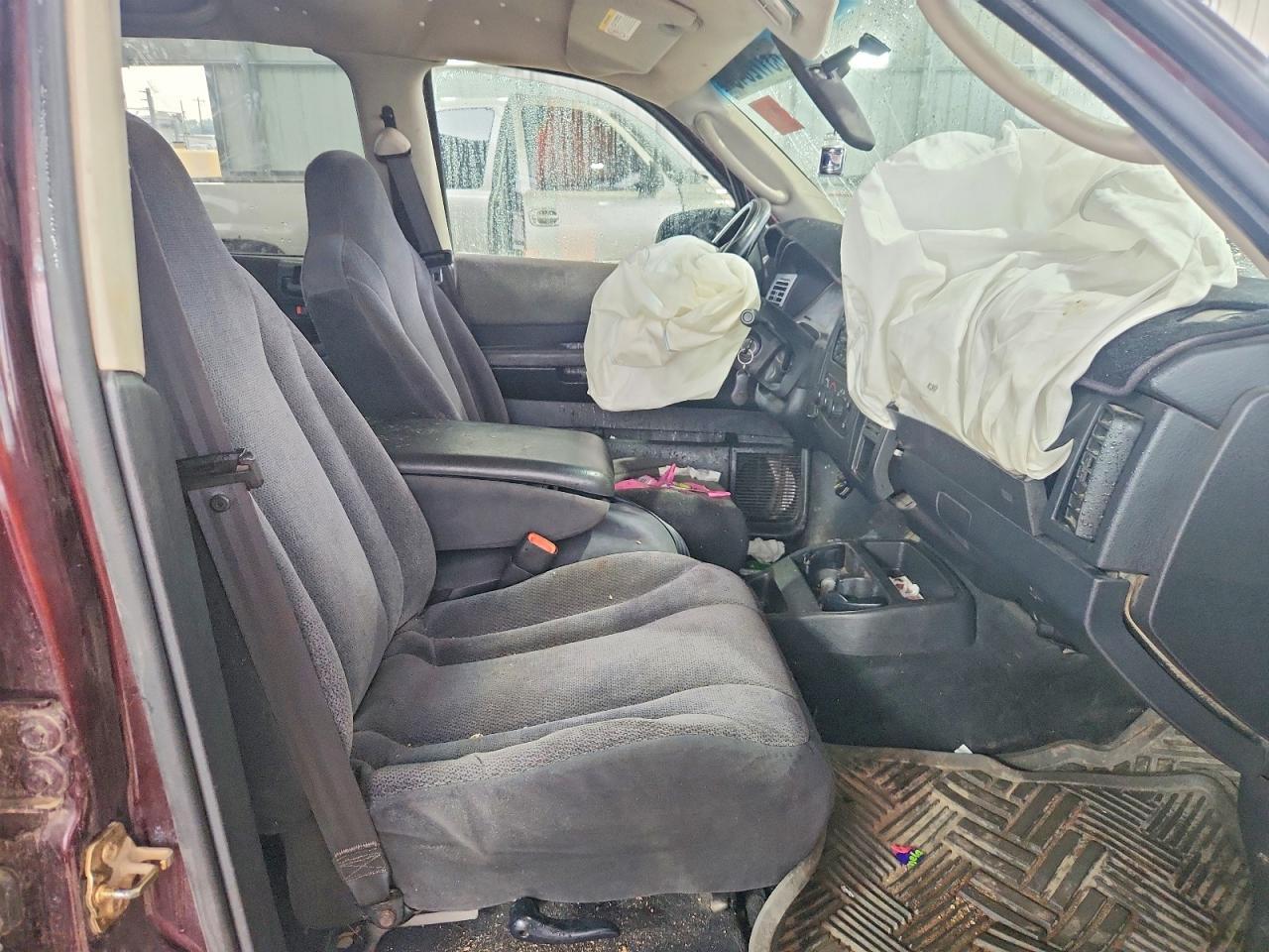 2004 Dodge Dakota Quad Slt - Image 7