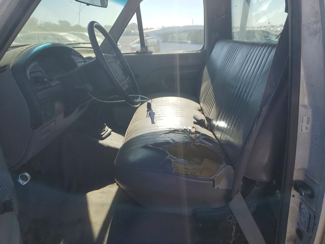 1994 Ford F150 - Фото 7