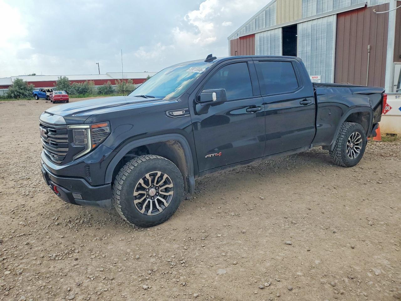 2023 GMC Sierra K1500 At4