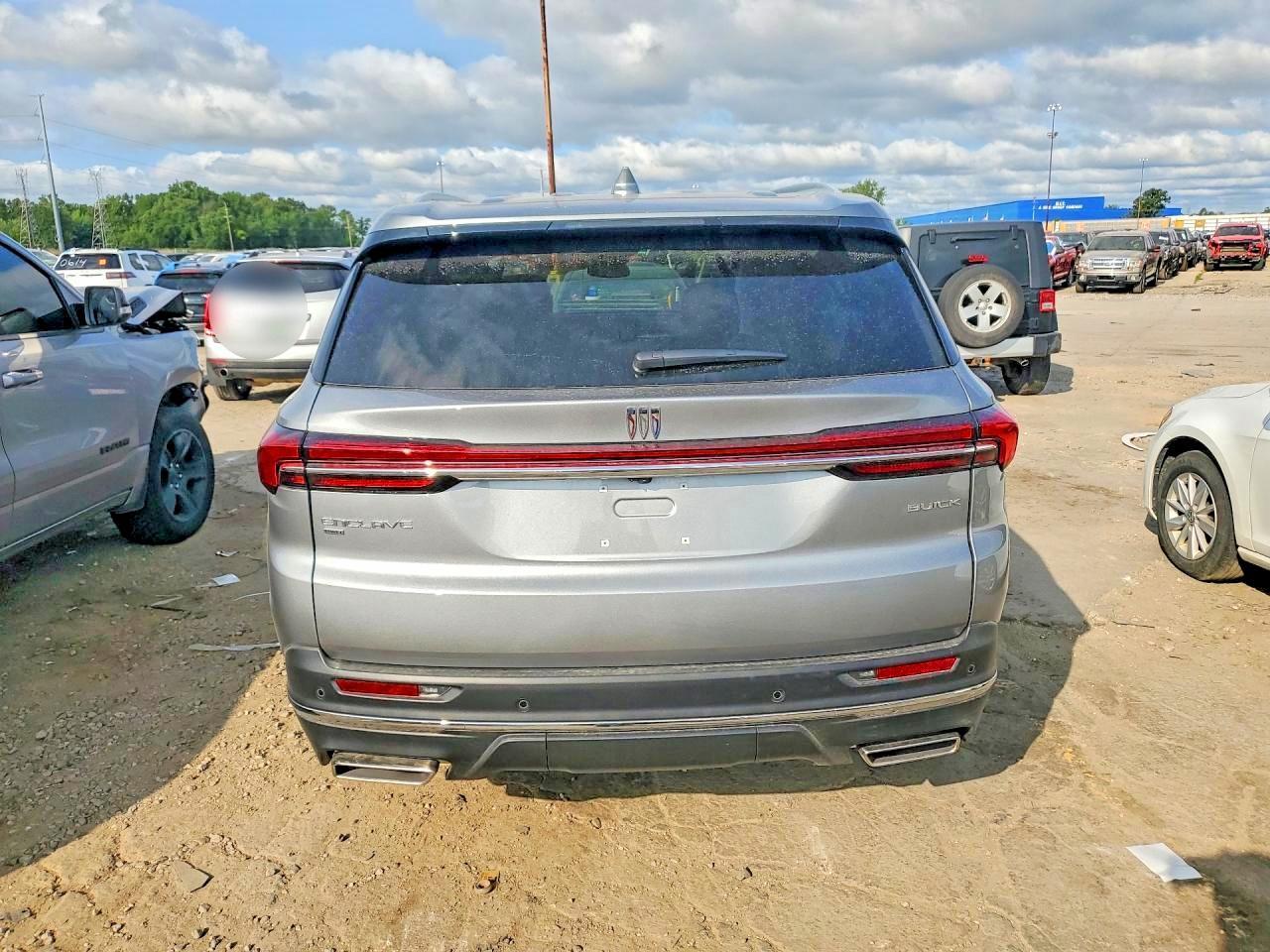 2026 Buick Enclave Preferred - Фото 6