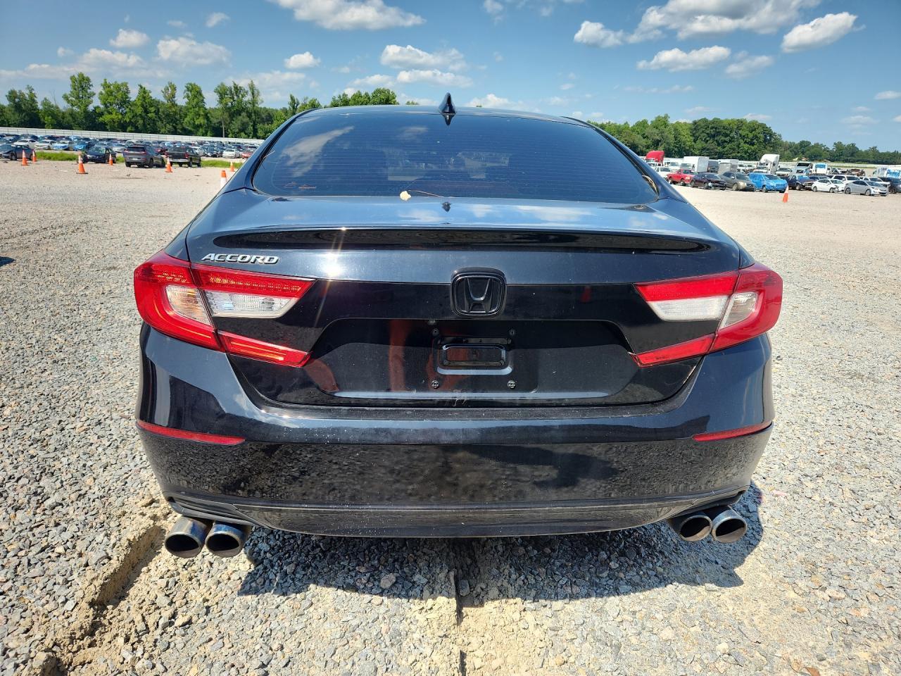 2018 Honda Accord Ex - Image 6