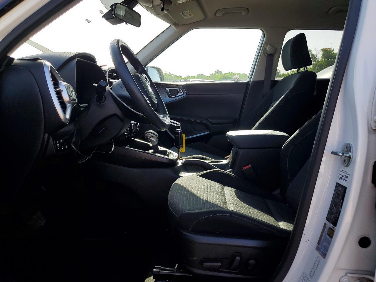2021 Kia Soul S - Фото 7