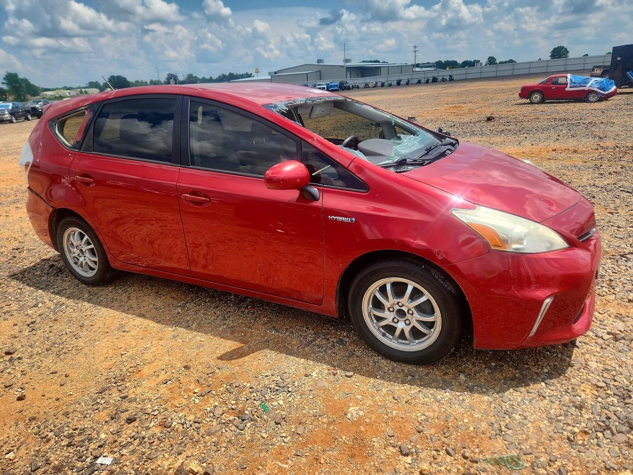 2013 Toyota Prius V Three - Фото 4