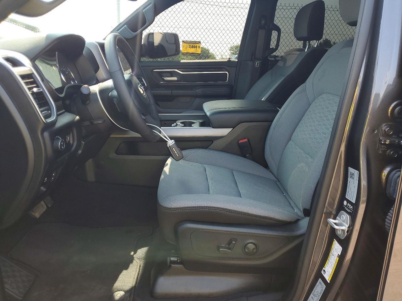 2025 Ram 1500 Big Horn/Lone Star - Фото 7