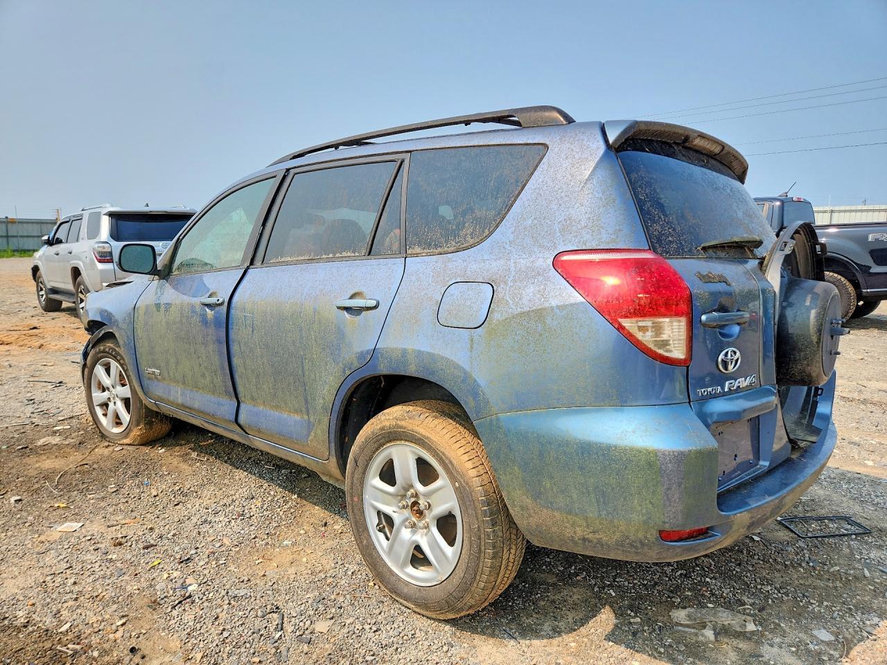 2006 Toyota Rav4 Limited - Image 2