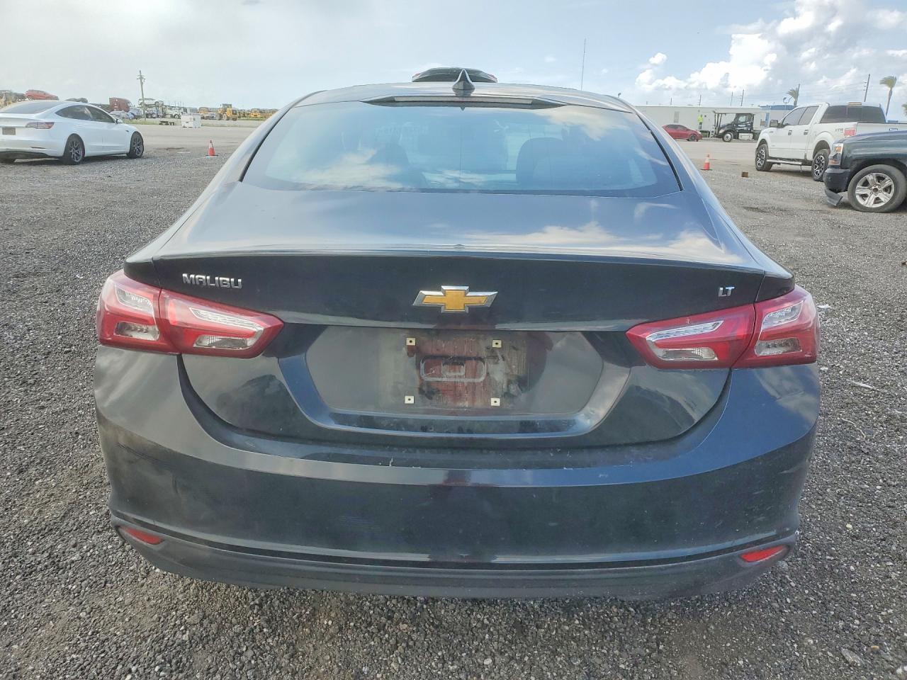 2022 Chevrolet Malibu Lt - Image 6