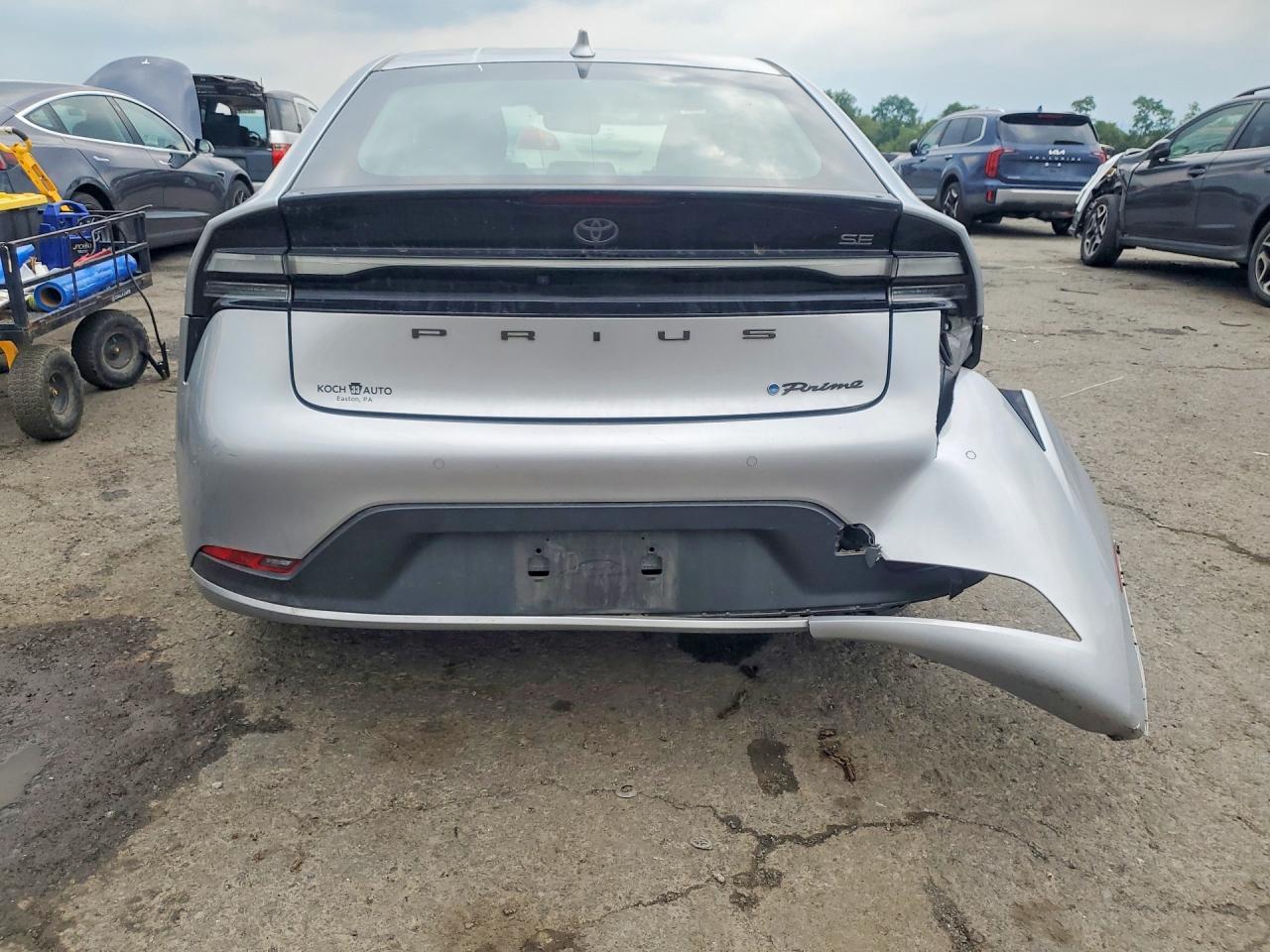 2024 Toyota Prius Prime Se - Image 6