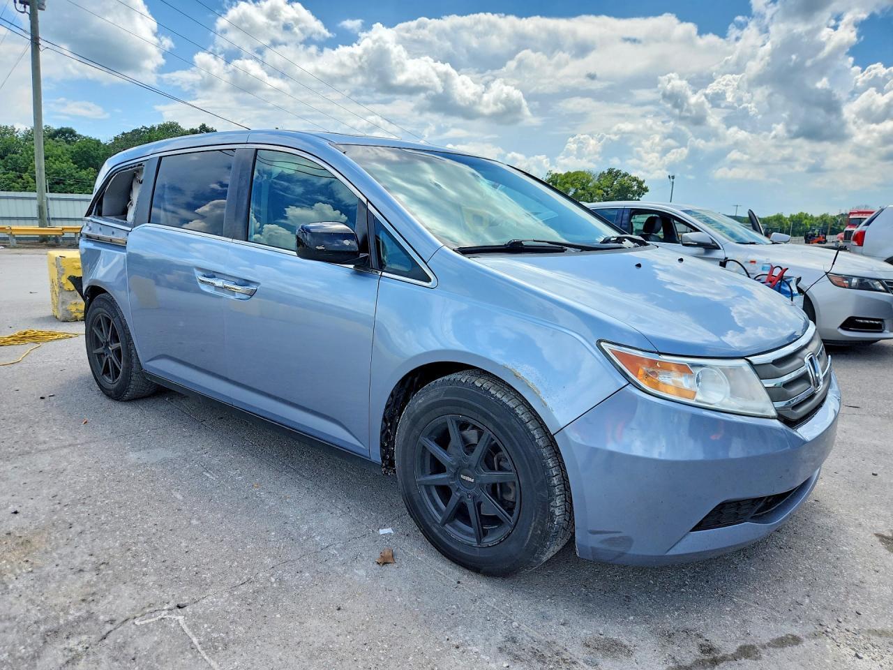 2013 Honda Odyssey Exl - Image 4