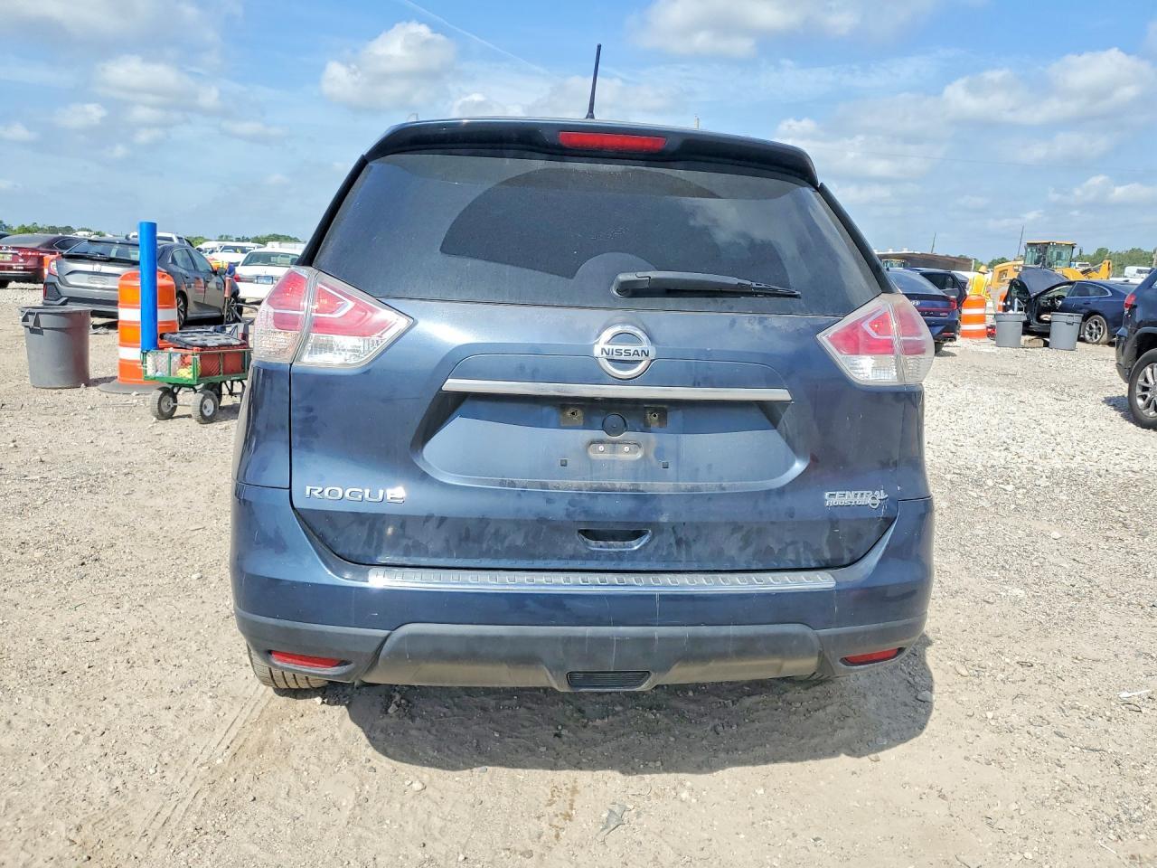 2016 Nissan Rogue S - Фото 6