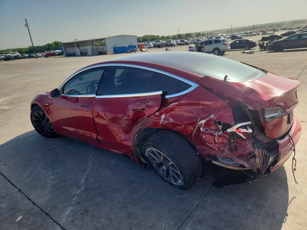 2019 Tesla Model 3 - Фото 2