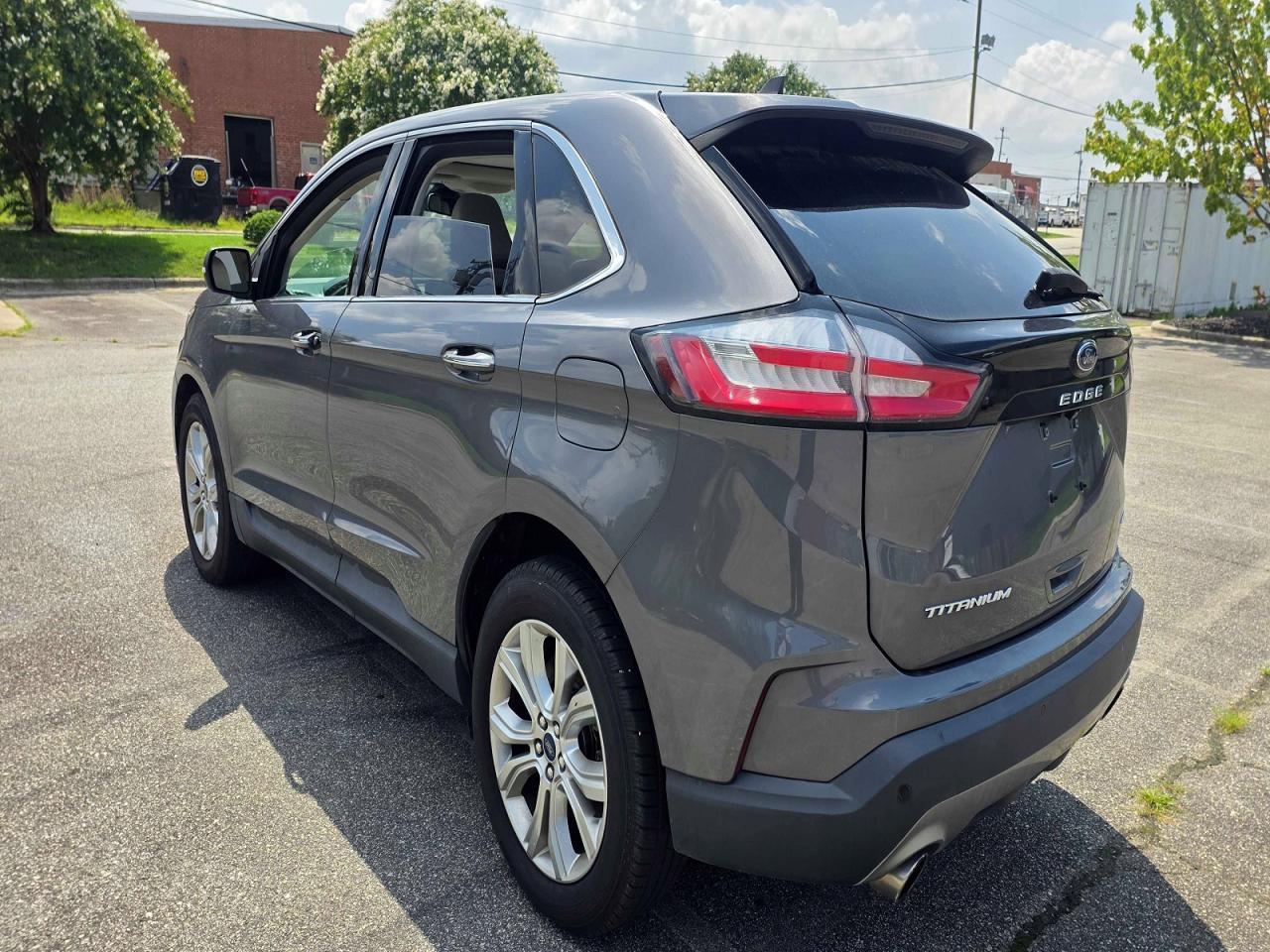 2021 Ford Edge Titanium - Фото 3