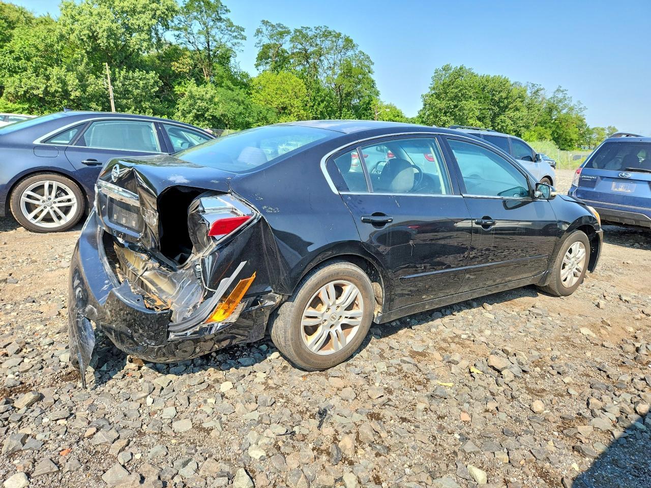 2011 Nissan Altima 2.5 - Фото 3