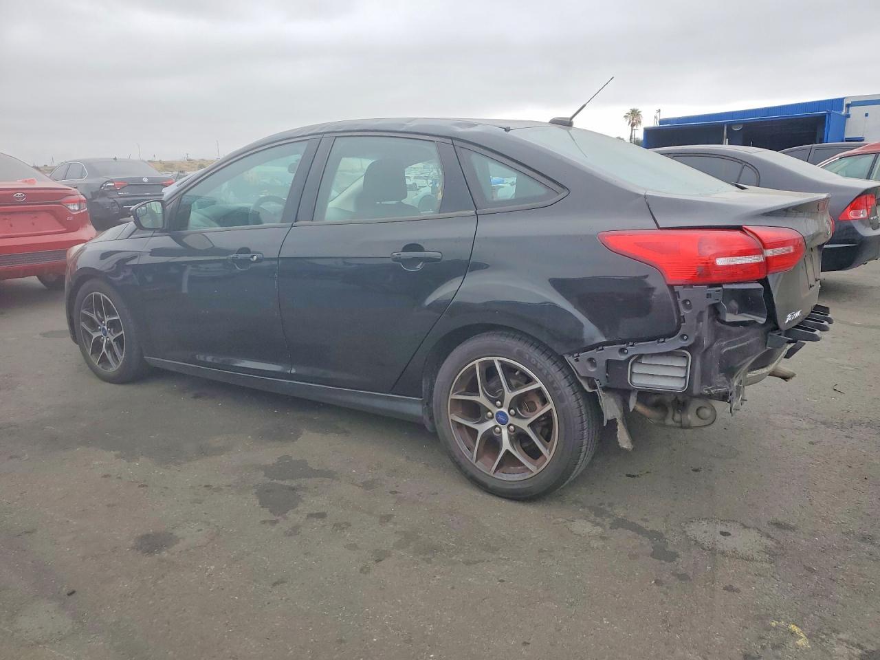 2018 Ford Focus Sel - Фото 2
