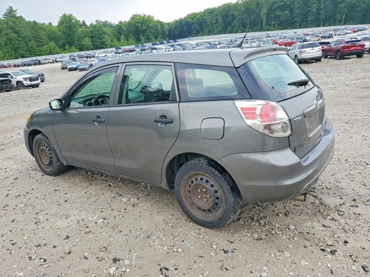 2008 Toyota Matrix Base - Фото 2
