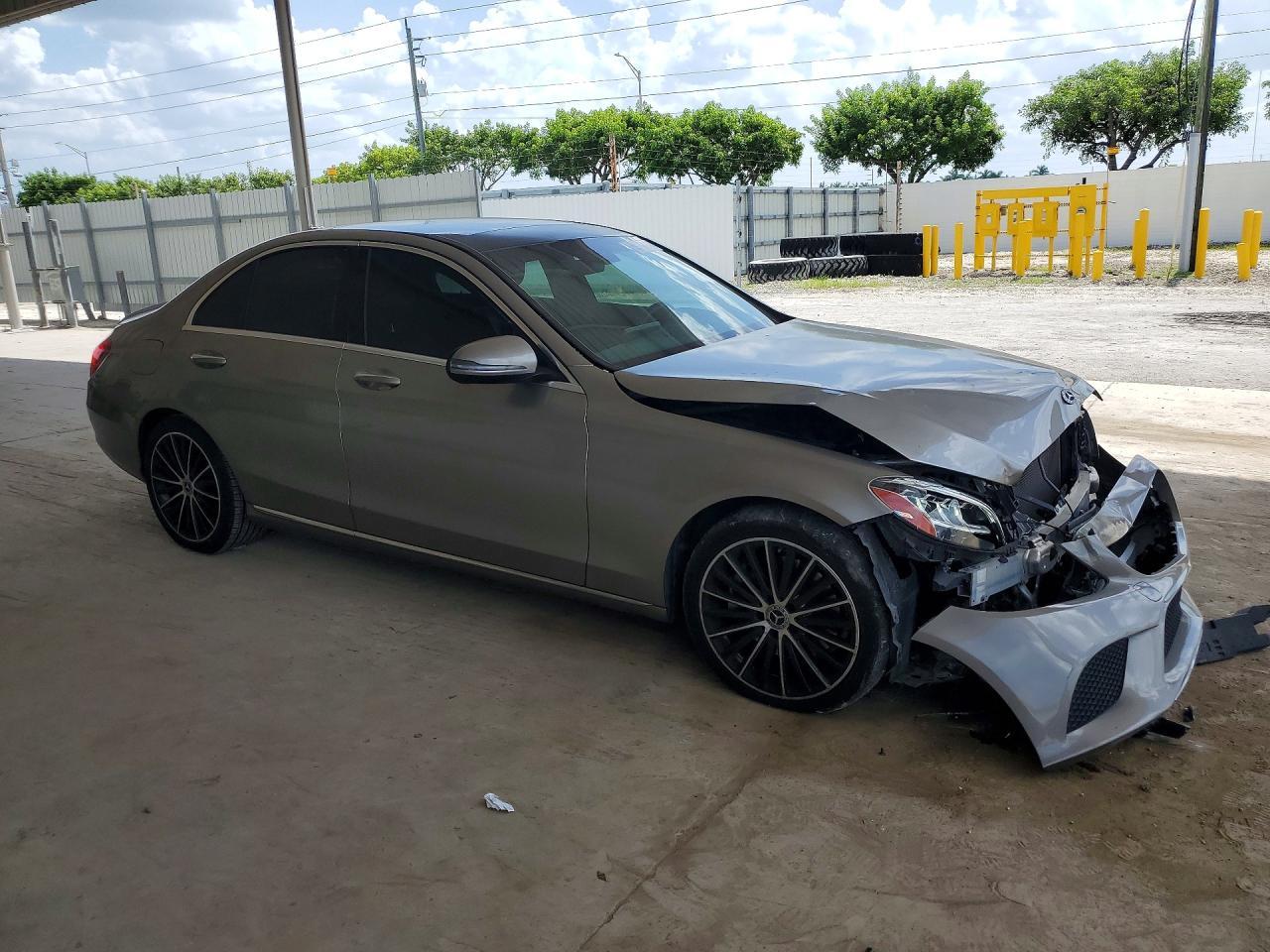 2019 Mercedes-Benz C 300 - Image 4