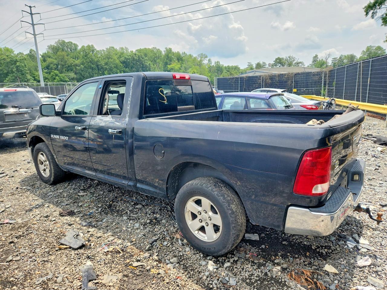 2011 Dodge Ram 1500 - Фото 2