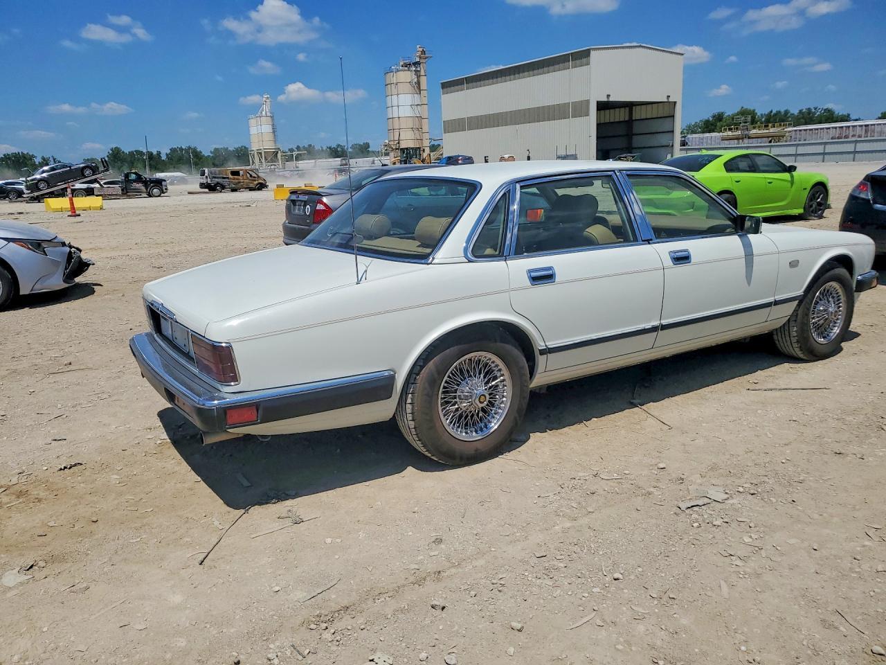 1993 Jaguar Xj6 Sovereign - Image 3