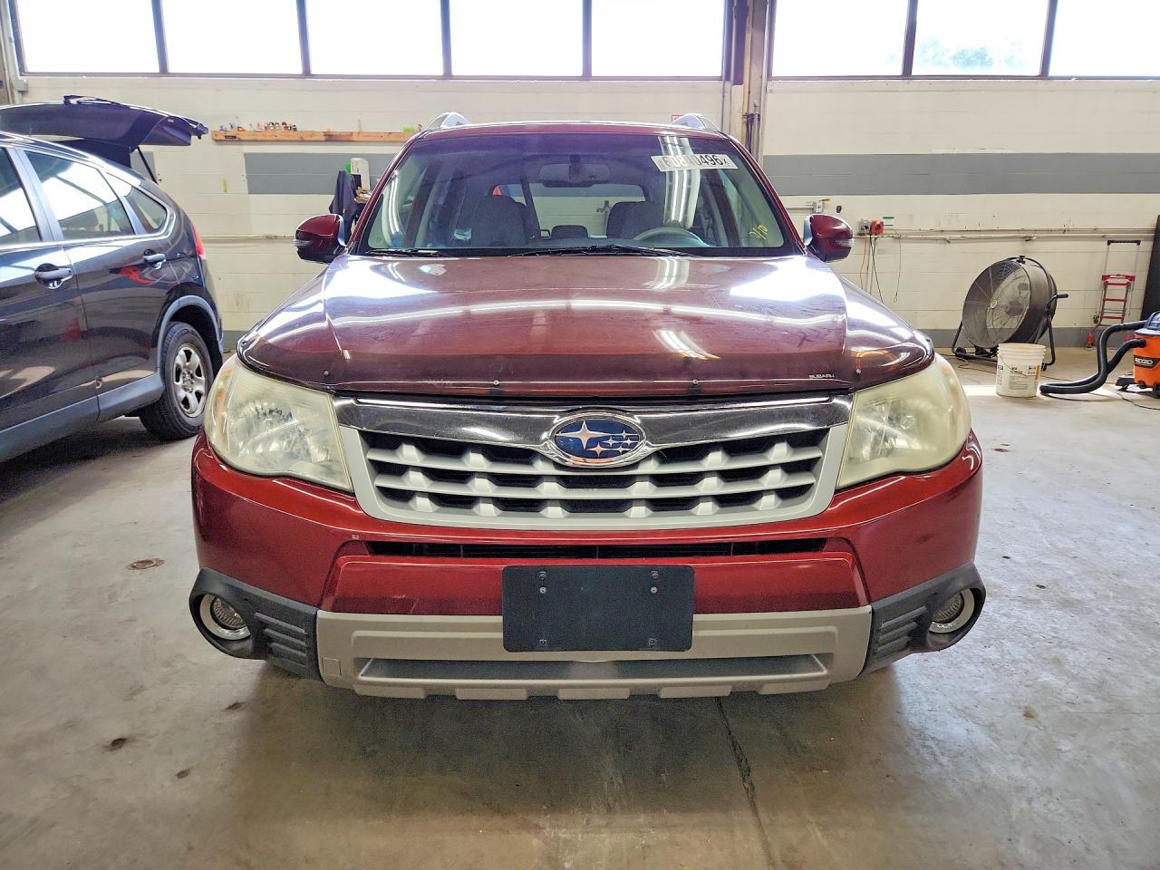2012 Subaru Forester Touring - Фото 5