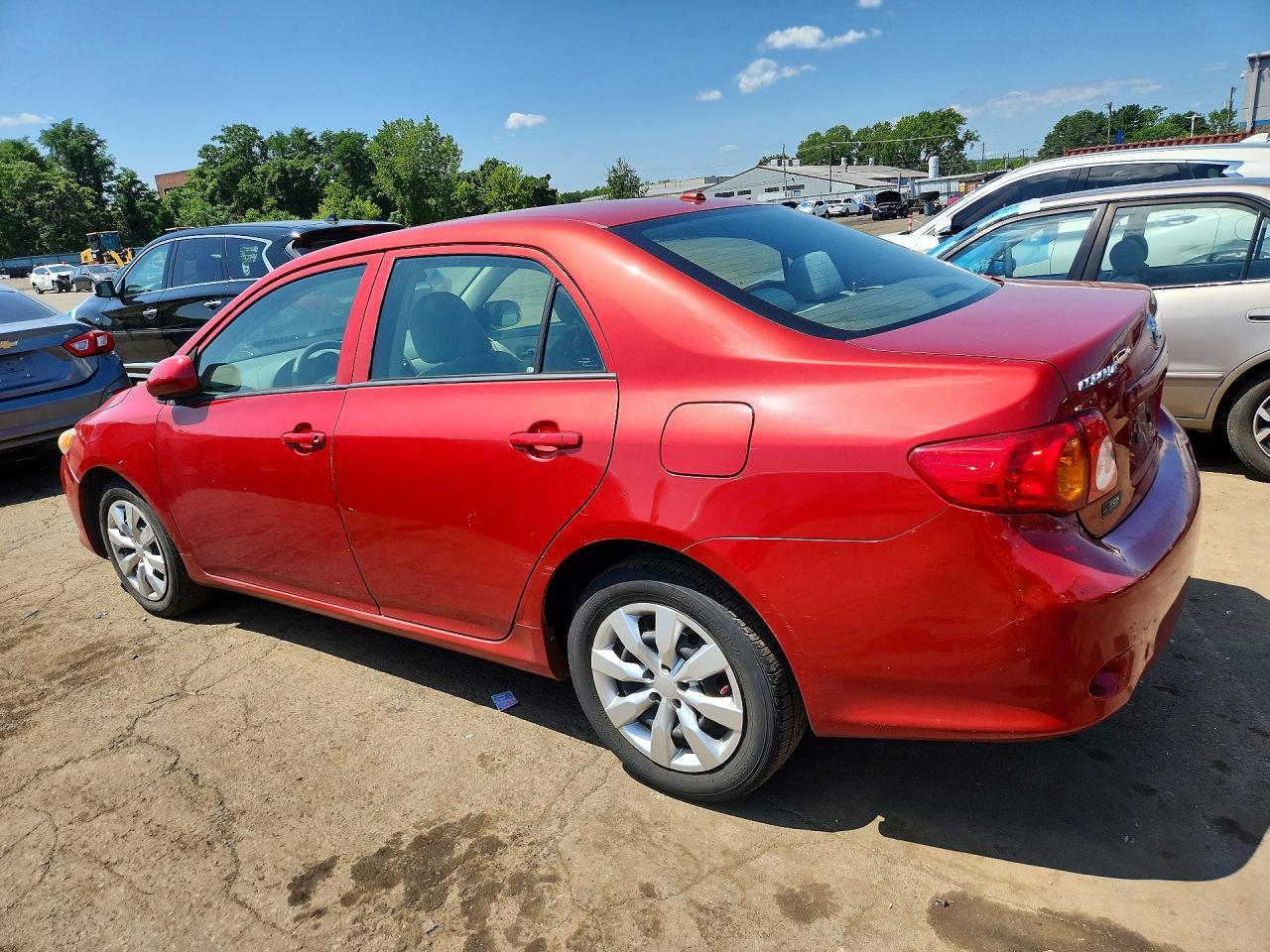 2010 Toyota Corolla Le - Фото 2