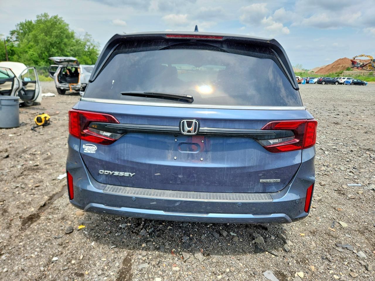 2026 Honda Odyssey Touring - Image 6