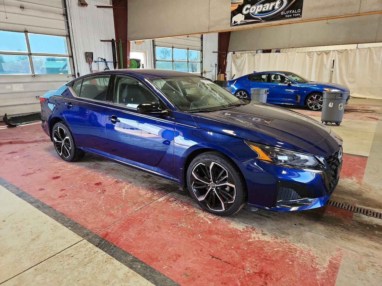 2023 Nissan Altima Sr - Фото 4