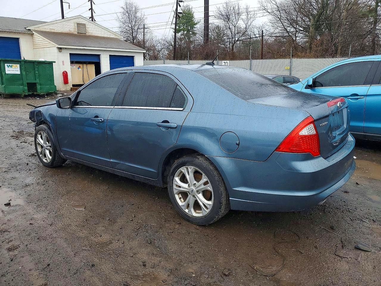 2012 Ford Fusion - Image 2