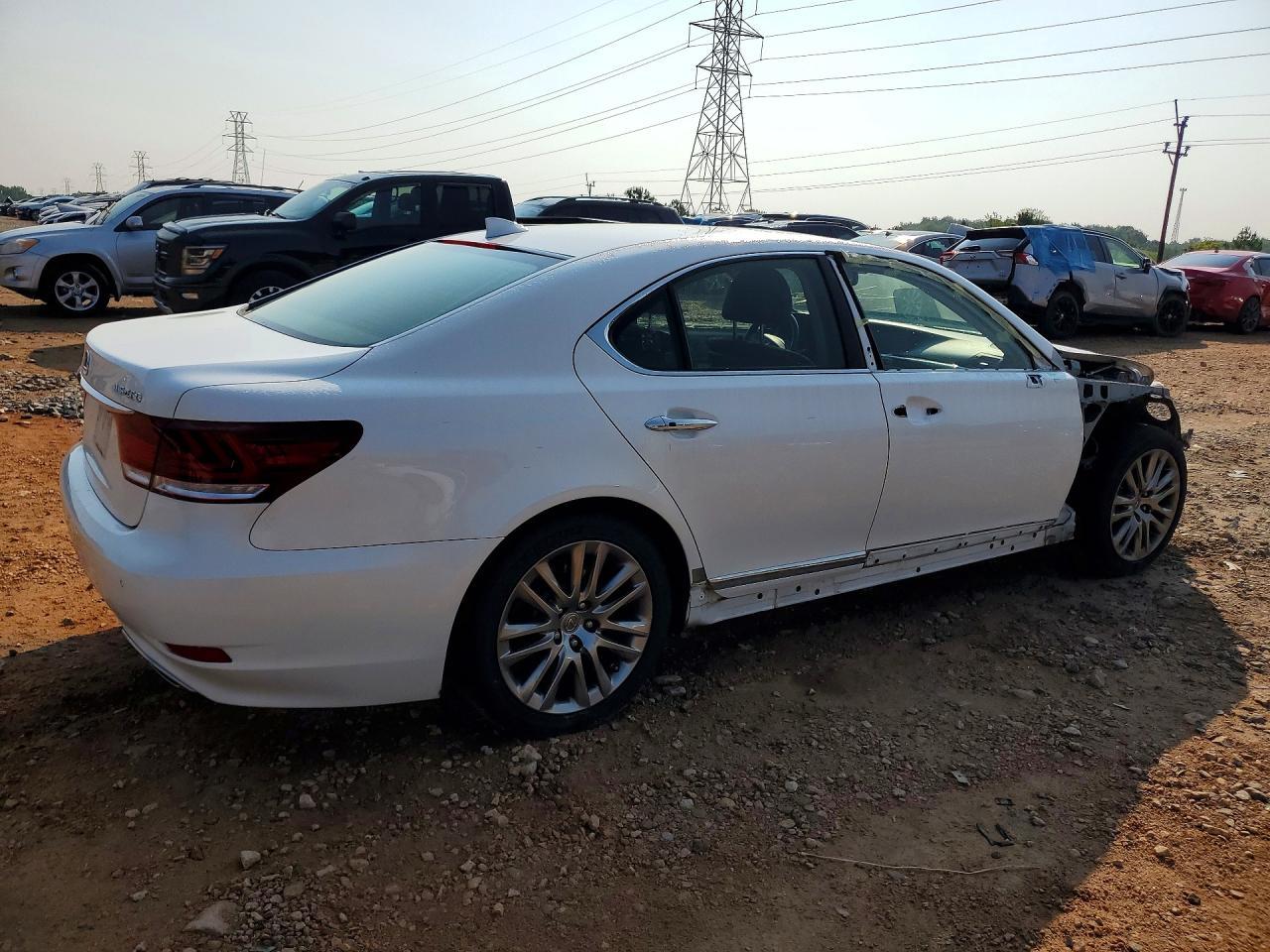 2014 Lexus Ls 460 - Image 3