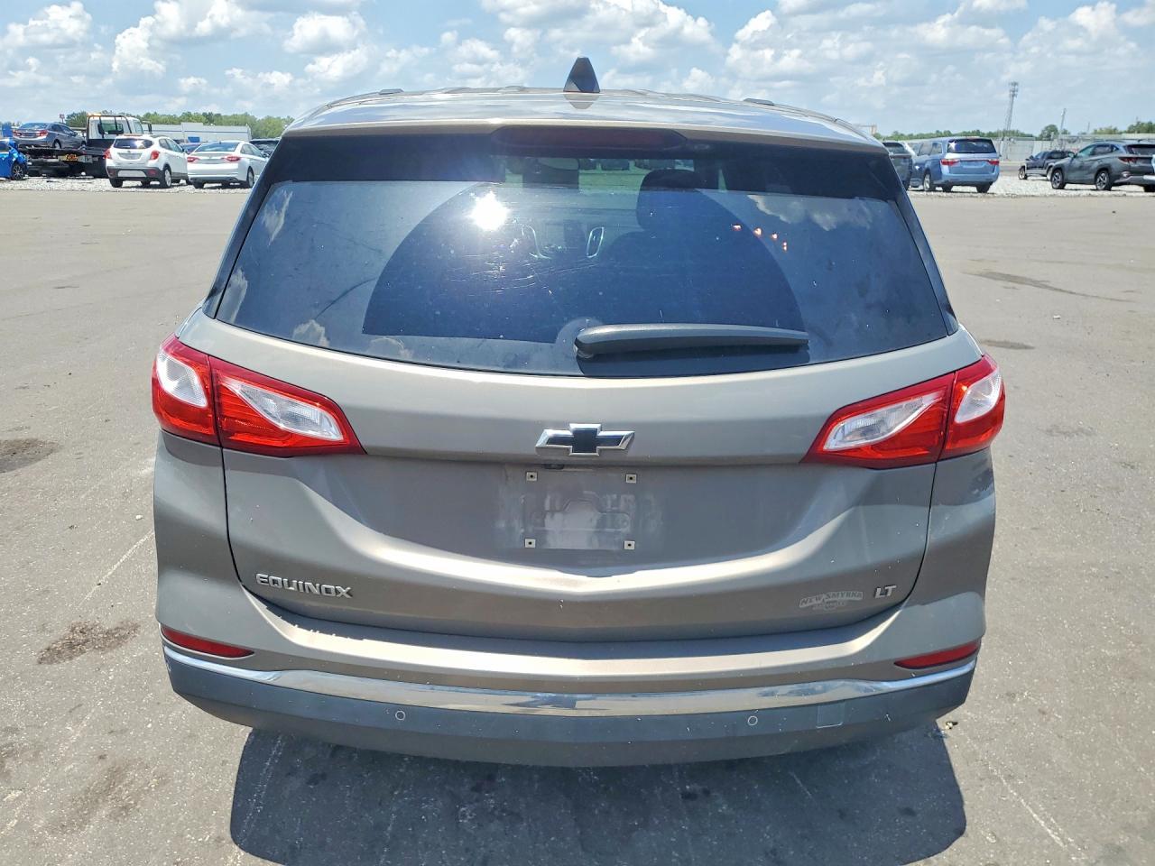 2018 Chevrolet Equinox Lt - Image 6