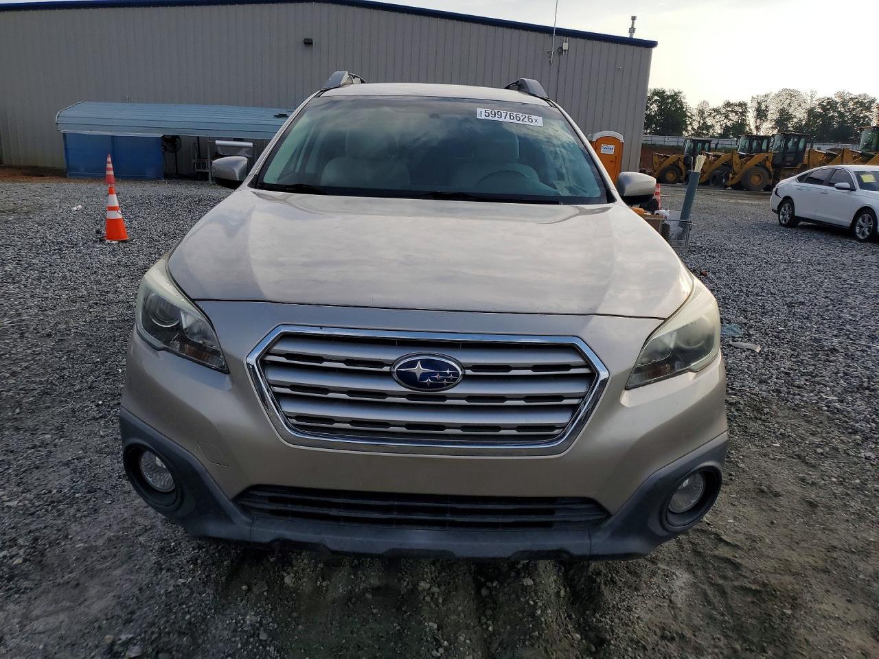 2016 Subaru Outback 2.5I Premium - Image 5