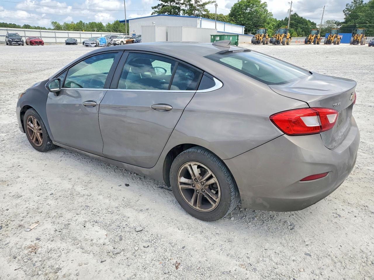 2018 Chevrolet Cruze Lt - Фото 2
