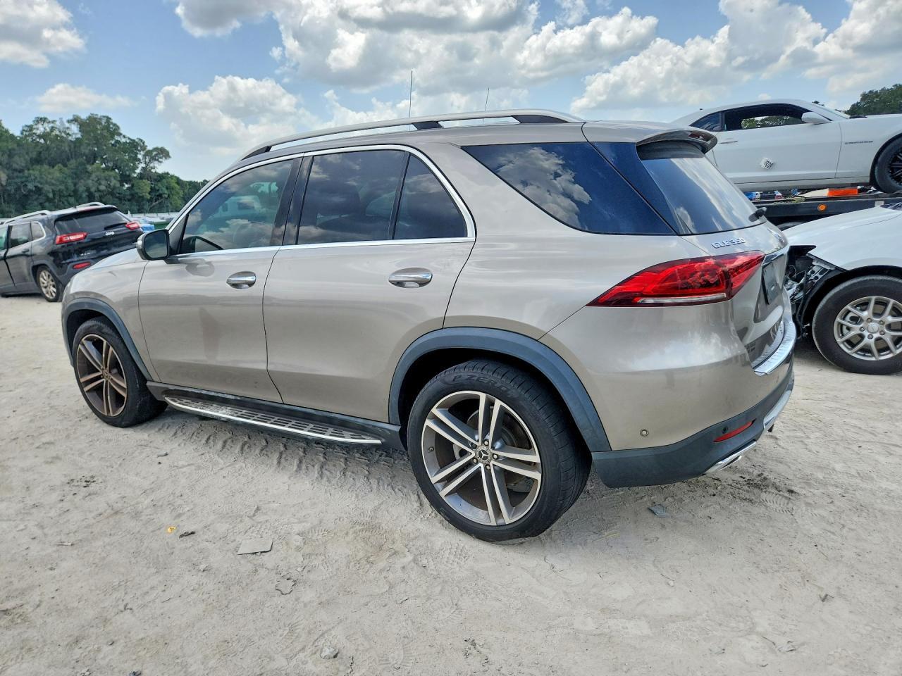 2021 Mercedes-Benz Gle 350 - Фото 2