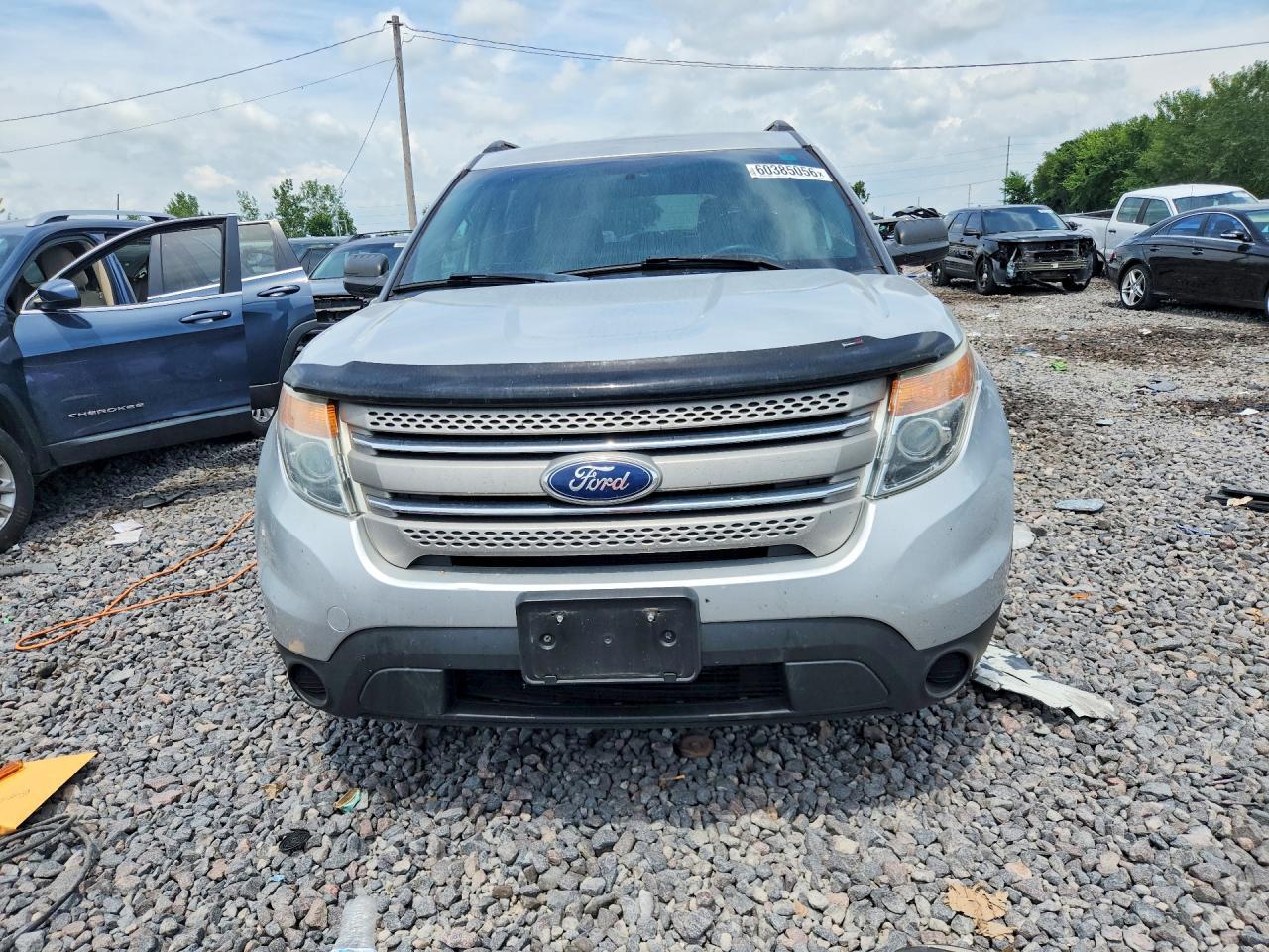 2012 Ford Explorer - Image 5