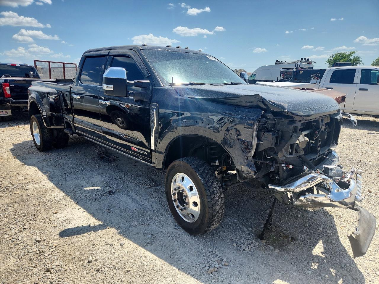 2026 Ford F450 Super Duty - Фото 4