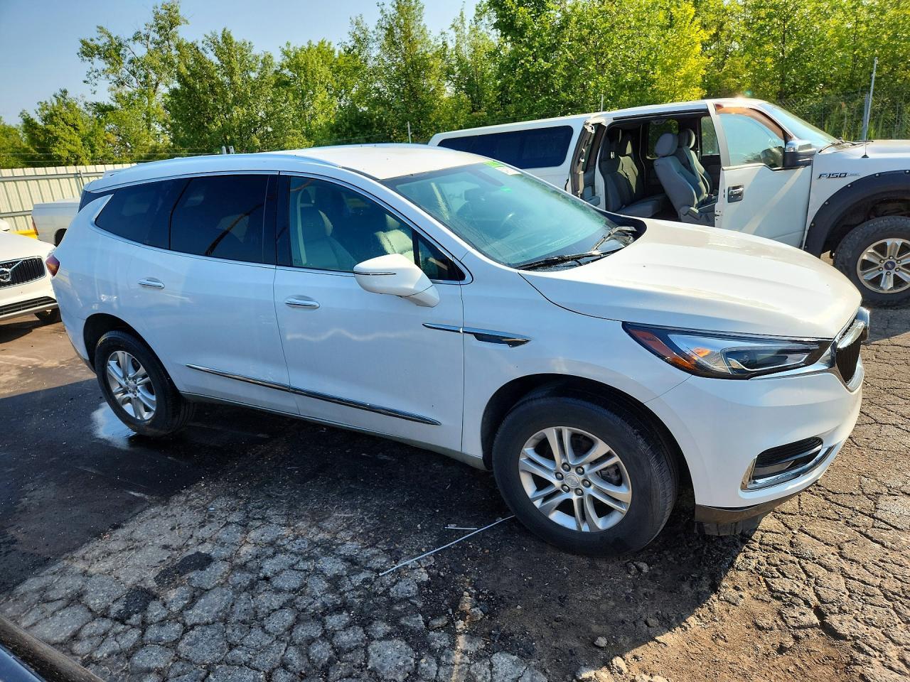 2021 Buick Enclave Essence - Фото 4