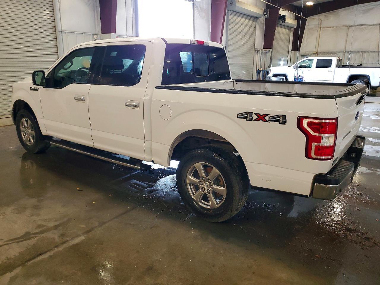 2018 Ford F150 Supercrew - Фото 2