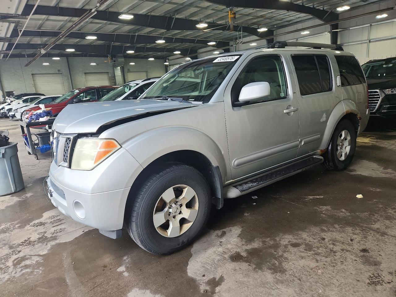 2005 Nissan Pathfinder Xe