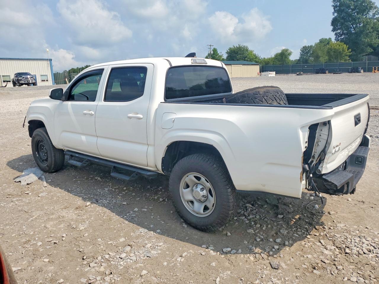 2020 Toyota Tacoma Sr V6 - Фото 2