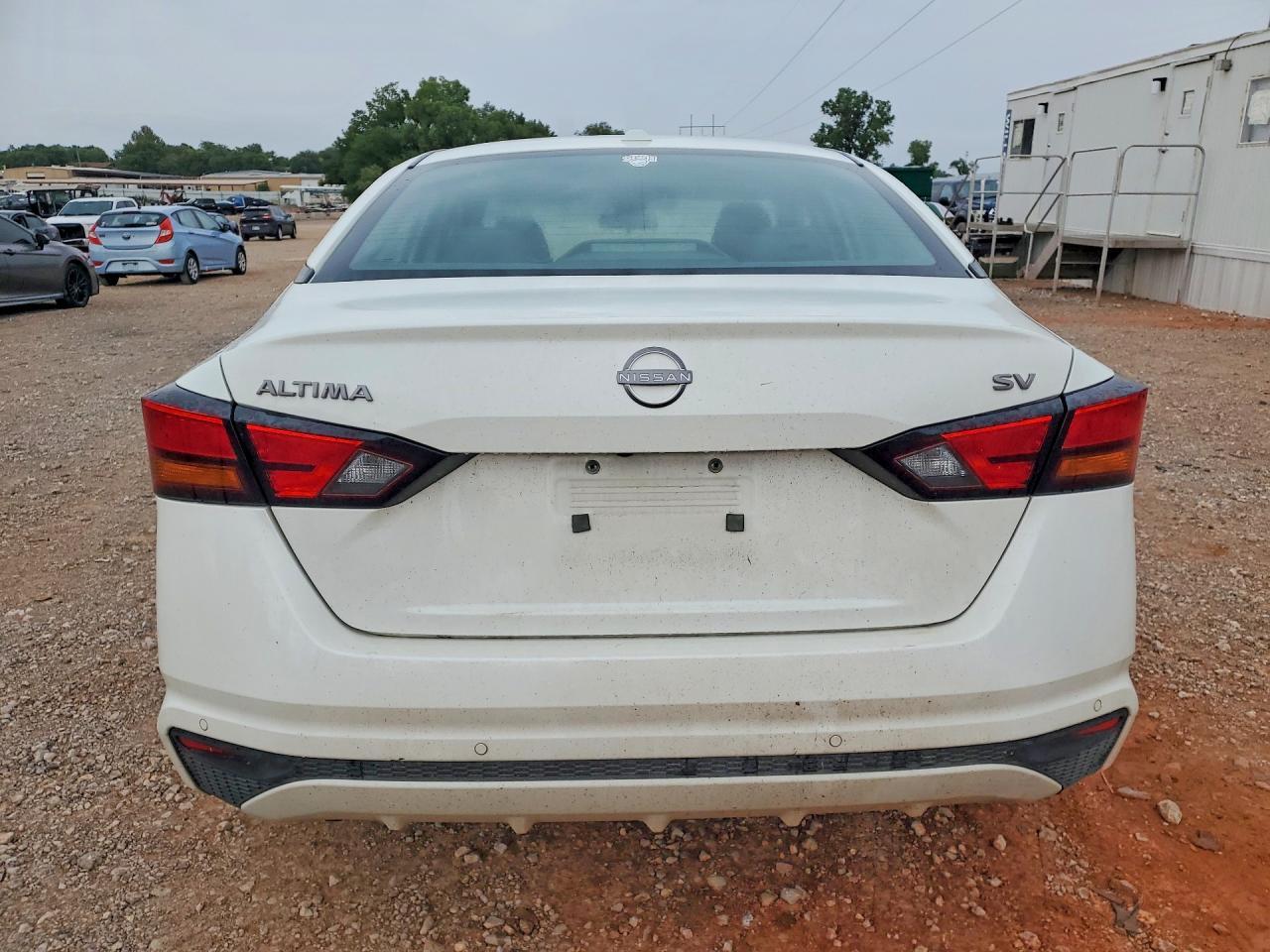 2024 Nissan Altima Sv - Image 6