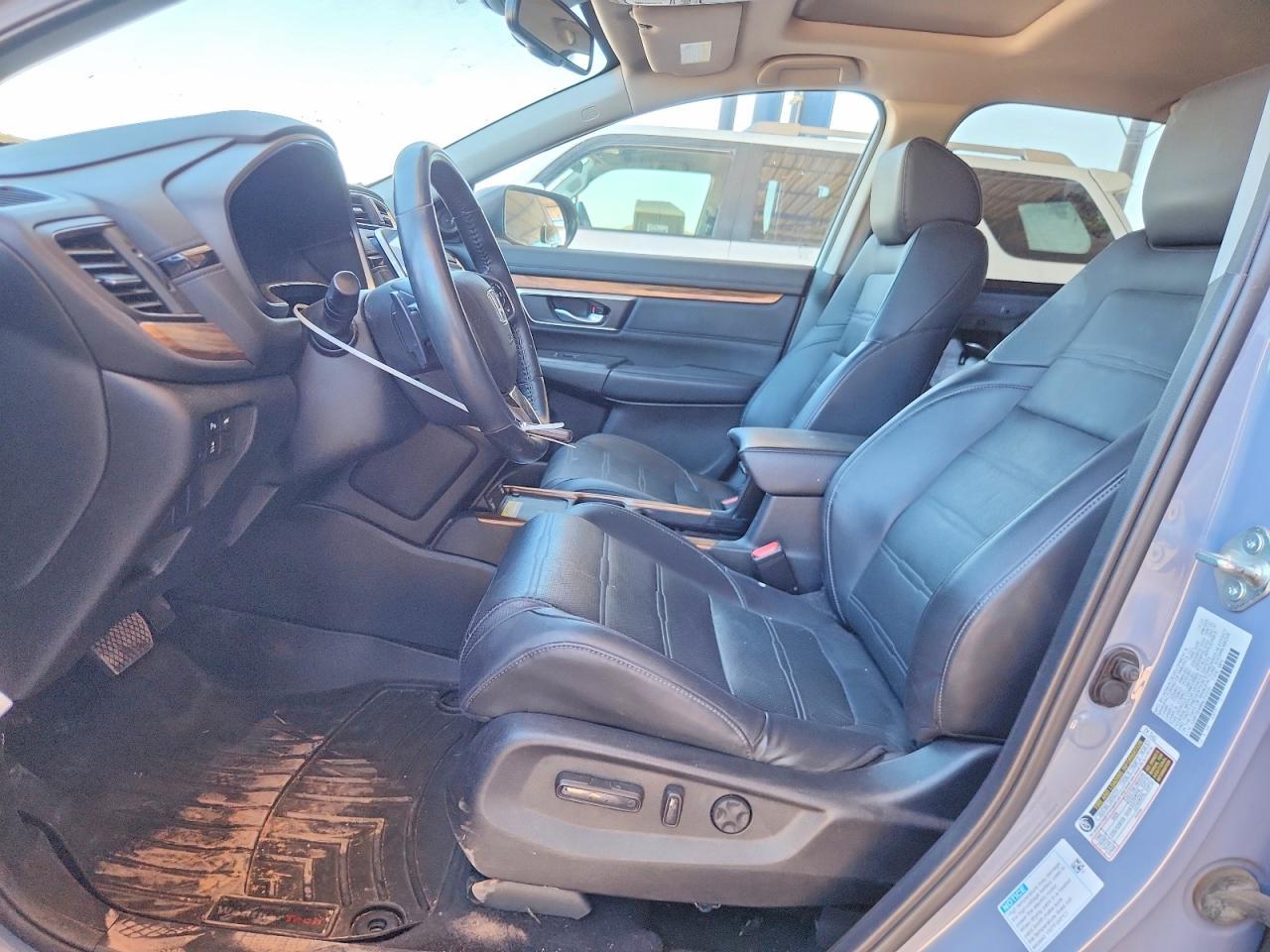 2022 Honda Cr-V Touring - Image 7