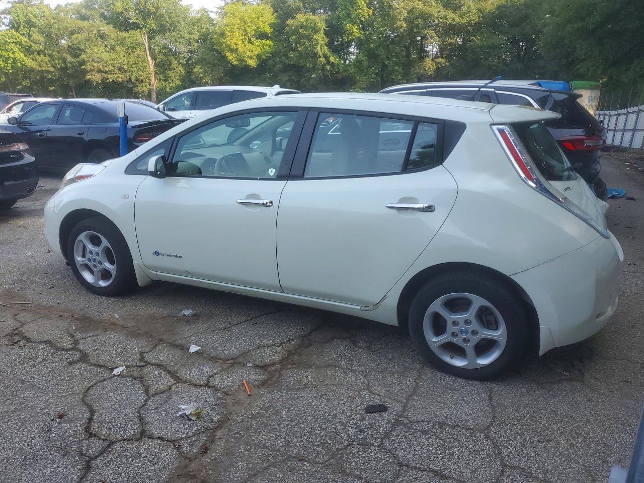 2012 Nissan Leaf Sv - Image 2